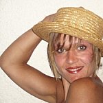 chapeau