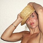 chapeau