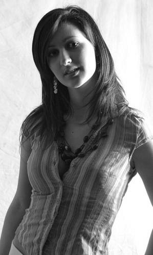 B&W