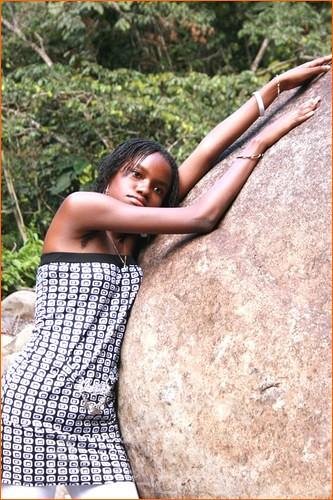 Agathe - fashion / nature