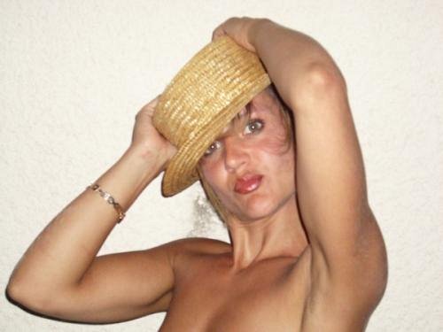 chapeau
