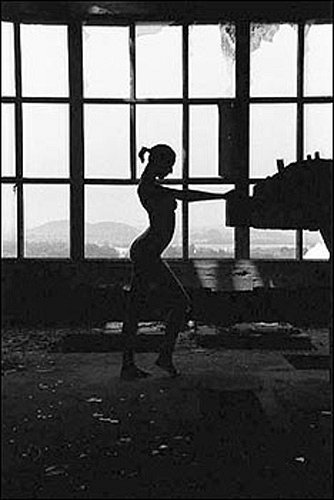 Lovely factory : Salomé danse