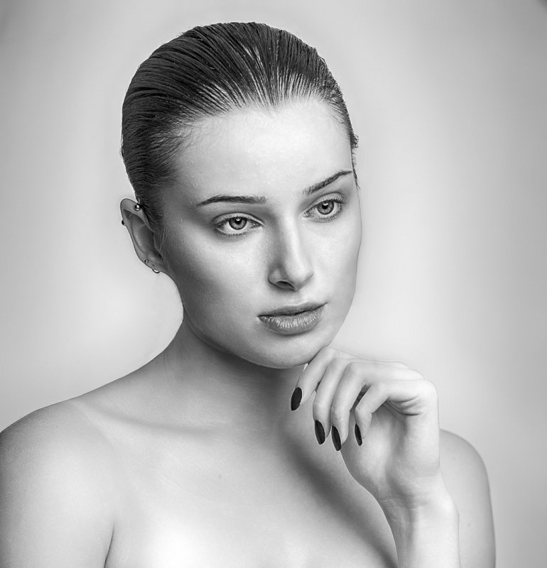 MANON
